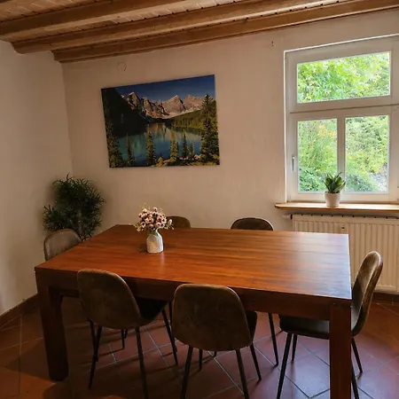 Lejlighed Fachwerkhaus Am Rursee, 2 Fuer 14 Personen Und 4 Hunde, Familien Und Firmen *